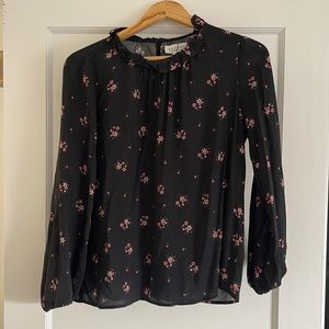 Velvet by Graham and Spencer long sleeved blouse